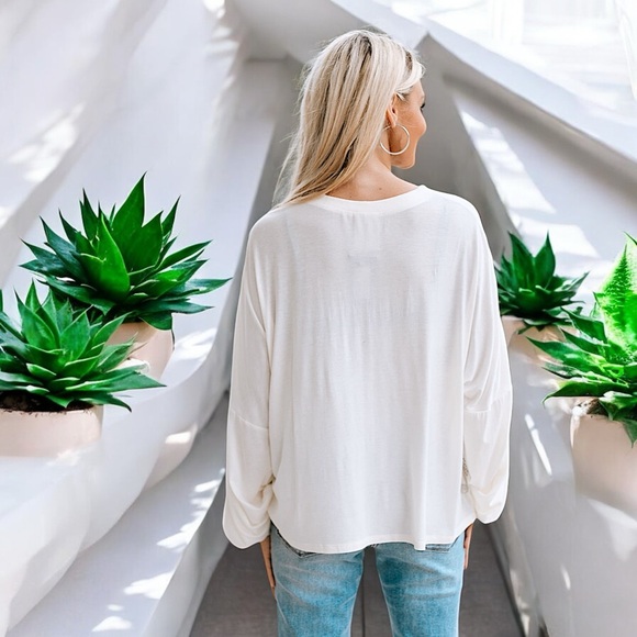 NWT Vocal Ivory Dolman Long Sleeve Rhinestone Top - Picture 5 of 16